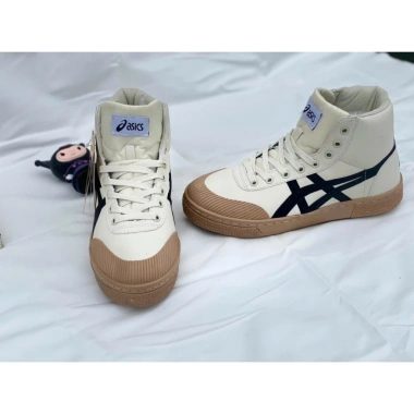 Giày Asics Court Trail cao cổ đế cao su chống trơn trượt, đế nâu bản siêu cấp chính hãng, giảm giá 199.500₫