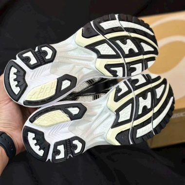 Giày ASICS Gel Kayano 14 Cream Black Đế Cao Êm Nhẹ - Giảm Giá 1,35 Triệu