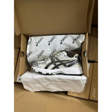 Giày Assics Gel‑Kayano 14 White Midnight chính hãng – Giá 215.000đ (giảm từ 277.350đ)