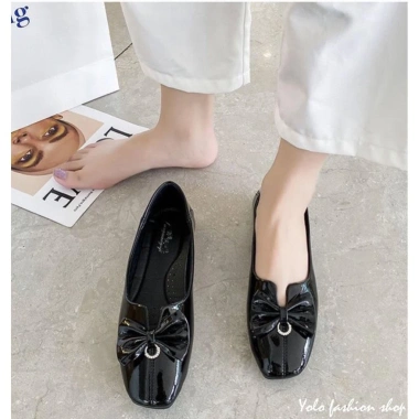 Giày bệt búp bê nữ mũi vuông da bóng, đính nơ xinh, da mềm êm chân - Giá 180.000₫ 2 Giày bệt búp bê nữ mũi vuông da bóng, đính nơ xinh, da mềm êm chân - Giá 180.000₫ 2