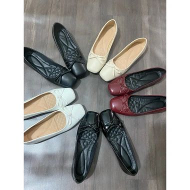 Giày bệt mũi vuông da bóng, da mờ nơ xinh, đế cao su non chống trơn - Giá chỉ 150k