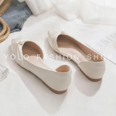 Giày bệt nữ B47 - Giày búp bê dây chéo ngọc trai, hở eo, đế bằng lụa đính ngọc, xinh xắn, giá 128.999 VND