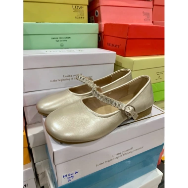 Giày Bệt Quai Đá Cao Cấp Nhũ Vàng Đồng Da Mềm, Size 34‑41 Giá Ưu Đãi 145k 2 Giày Bệt Quai Đá Cao Cấp Nhũ Vàng Đồng Da Mềm, Size 34‑41 Giá Ưu Đãi 145k 2