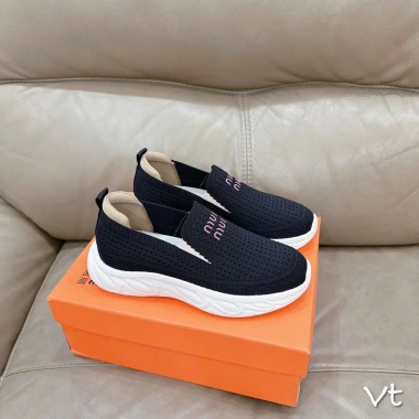 Giày bệt thể thao Môka Hg size 35-3 Fullbox siêu êm chân, màu xinh, chỉ 538k