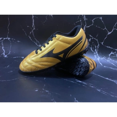 Giày bóng đá Mizulo sân cỏ nhân tạo cực hot – êm chân, chỉ 119.000đ, giảm từ 151.130đ