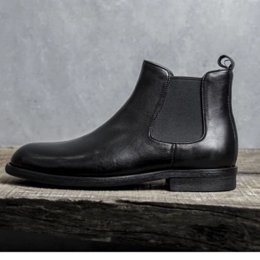 Giày boot Chelsea da bê đen nâu mũi tròn nam tính - Giá chỉ 6,337,500₫, giảm 23%
