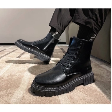 Giày Boot Combat Nam Da Láng - Phong Thái Lính, Cột Dây Tính Tình, Giá Ưu Đãi 1.023.750₫ 7 Giày Boot Combat Nam Da Láng - Phong Thái Lính, Cột Dây Tính Tình, Giá Ưu Đãi 1.023.750₫ 7
