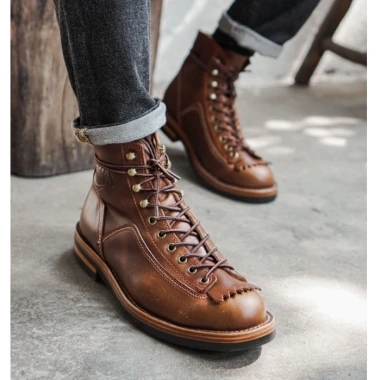 Giày boot nam cao cổ nâu, giày phượt da bò thật TONKIN - Giá 6.012.500₫ 10 Giày boot nam cao cổ nâu, giày phượt da bò thật TONKIN - Giá 6.012.500₫ 10