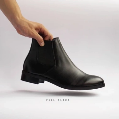 Giày boot nam cổ lửng Chelsea màu đen da bò thật Tonkin - Giá giảm 3.09 triệu 9 Giày boot nam cổ lửng Chelsea màu đen da bò thật Tonkin - Giá giảm 3.09 triệu 9
