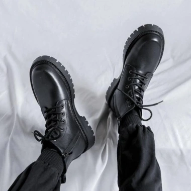 Giày Boot Nam Combat Đế Chunky Khóa Cài GN424 - Siêu Bền, Giá Giảm 2.21 Triệu