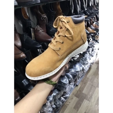 Giày boot nam da công nghiệp cao cấp, chống trượt, giảm giá 22% còn 8.287.500₫ 5 Giày boot nam da công nghiệp cao cấp, chống trượt, giảm giá 22% còn 8.287.500₫ 5
