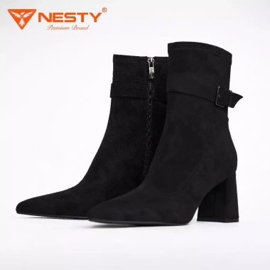Giày Boot Nữ Nesty Gót Vuông Mũi Nhọn Khóa Cao 8cm - Sang Trọng, Giá 650k