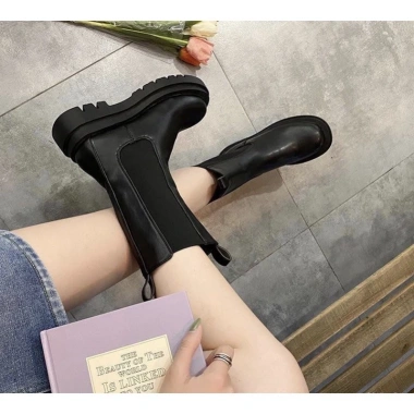 Giày boots cổ thun Chelsea cao 20cm - Giá ưu đãi 1,430,000đ - Phong cách thời trang 4