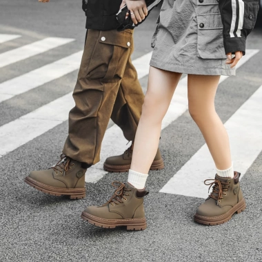 Giày bốt nam nữ Martin Boots Enter Dragon cổ cao Ngựa Nâu Vui Vẻ tăng chiều cao 2.026