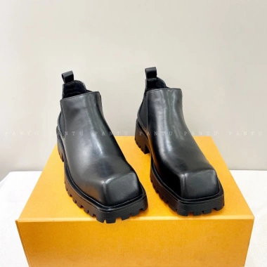 Giày Bốt Trang Điểm Da Bò Unisex PANTU - Giá 2.567.500 VND, Thoải Mái Bảo Vệ