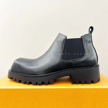 Giày Bốt Trang Điểm Da Bò Unisex PANTU - Giá 2.567.500 VND, Thoải Mái Bảo Vệ
