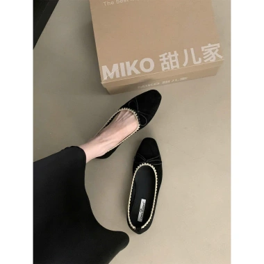 Giày búp bê da lộn mũi vuông nơ OKLEIBO Thu Đông 2.025 - chỉ 499.000₫ 8