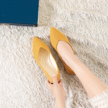 Giày búp bê da lộn nữ thời trang – Đẹp, nhẹ, giá chỉ 207.360₫ giảm tới 20%