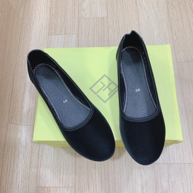 Giày búp bê da nhung nano mũi tròn đen trơn - Giá ưu đãi 126.000, không lỗi thời