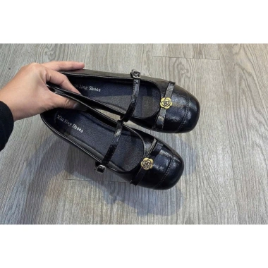 Giày Búp Bê Đế Bệt Da Mềm Đai Ngang - Mũi Nơ Hoa Trà, phong cách công sở du lịch, chỉ 225.000 VND 2