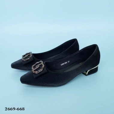 Giày búp bê MariQueen da nhung dập vân cao 2cm - Giày công sở sang trọng, giá chỉ 157.500₫
