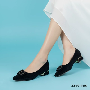 Giày búp bê MariQueen da nhung dập vân cao 2cm - Giày công sở sang trọng, giá chỉ 157.500₫