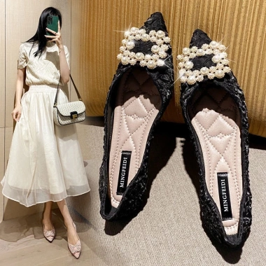 Giày Búp Bê Mũi Nhọn Đế Bằng Đính Ngọc Trai Giả Plus Size 34-44 Thời Trang 2.022 Nữ