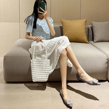 Giày Búp Bê Mũi Nhọn Đế Bằng Đính Ngọc Trai Giả Plus Size 34-44 Thời Trang 2.022 Nữ