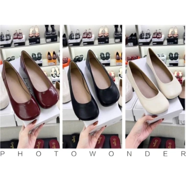 Giày búp bê nữ màu đỏ mũi tròn Siêu hot xuân 2.025 giá chỉ 99.000₫