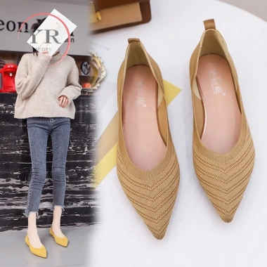 Giày Búp Bê Nữ Mũi Nhọn Plus Size 35-43 - Thoải Mái, Giá Chỉ 249.000 VNĐ