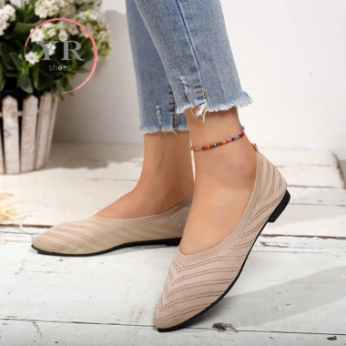 Giày Búp Bê Nữ Mũi Nhọn Plus Size 35-43 - Thoải Mái, Giá Chỉ 249.000 VNĐ 6 Giày Búp Bê Nữ Mũi Nhọn Plus Size 35-43 - Thoải Mái, Giá Chỉ 249.000 VNĐ 6