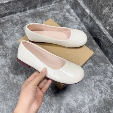 Giày búp bê nữ mũi tròn da bóng mềm, đế dẻo êm chân, size lớn hơn 1 giảm còn 129k