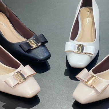 Giày búp bê nữ mũi vuông 3 phân gót vuông xi mờ nơ thời trang - chỉ 305.000₫ 5 Giày búp bê nữ mũi vuông 3 phân gót vuông xi mờ nơ thời trang - chỉ 305.000₫ 5