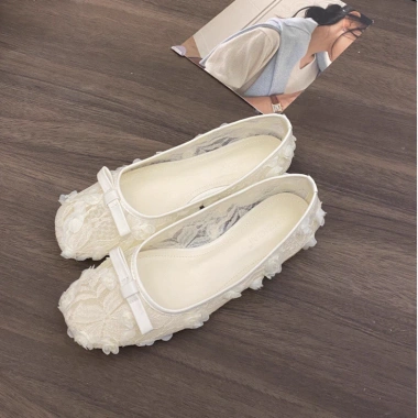 Giày Búp Bê Ren Thêu Hoa Hồng Nổi Nữ Tính Mã 307 - Nhẹ Nhàng, Giá Giảm 150.000đ