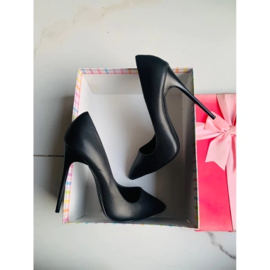 Giày cao gót 9-12cm đế đỏ sang chảnh, size 34-42, giá chỉ 255.500₫ 2