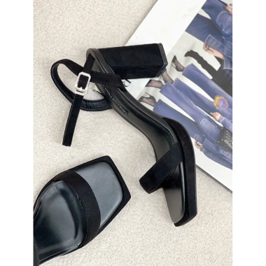 Giày cao gót 9P Big Size 35-40 Sandal Đế Dúp Katifa M7.140 - Thanh Lịch Công Sở 7 Giày cao gót 9P Big Size 35-40 Sandal Đế Dúp Katifa M7.140 - Thanh Lịch Công Sở 7