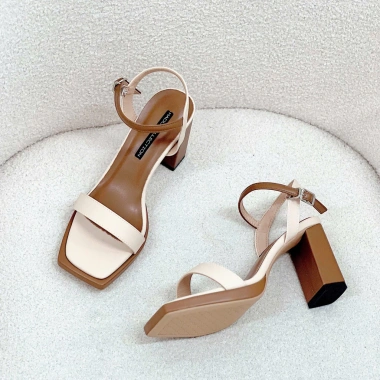 Giày cao gót 9P Big Size 35-40 Sandal Đế Dúp Katifa M7.140 - Thanh Lịch Công Sở 8 Giày cao gót 9P Big Size 35-40 Sandal Đế Dúp Katifa M7.140 - Thanh Lịch Công Sở 8