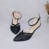 Giày cao gót bít mũi da nhũ kim tuyến 5.5-7.5cm dây bóng chéo - Giá 157.900₫ 10