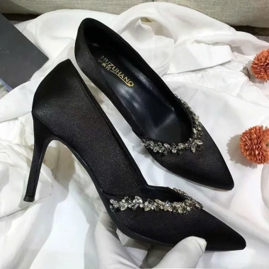 Giày cao gót cô dâu satin mũi nhọn, 9 phân đính vòng hạt nguyệt quế – Sang, slay 318k 10 Giày cao gót cô dâu satin mũi nhọn, 9 phân đính vòng hạt nguyệt quế – Sang, slay 318k 10