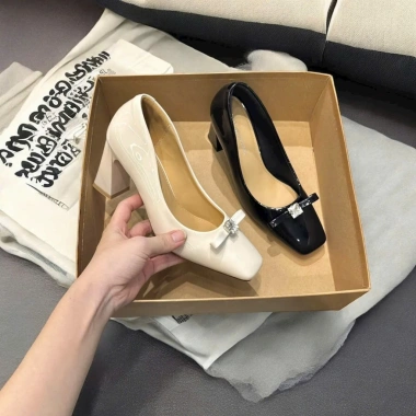 Giày Cao Gót Công Sở Form Rộng Lùi Size Đế Vuông 7cm Mũi Vuông K353 279k
