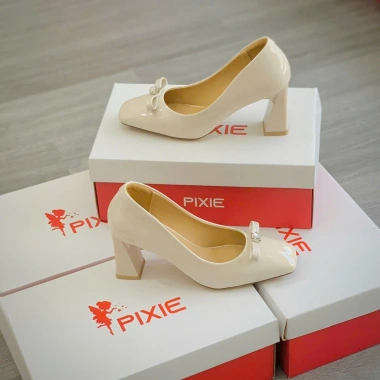 Giày Cao Gót Công Sở Form Rộng Lùi Size Đế Vuông 7cm Mũi Vuông K353 279k 4 Giày Cao Gót Công Sở Form Rộng Lùi Size Đế Vuông 7cm Mũi Vuông K353 279k 4