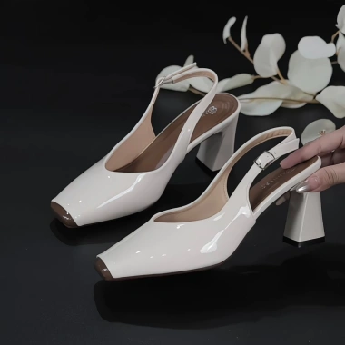 Giày Cao Gót Công Sở Mũi Vuông Bóng Mềm 5-7cm Giày Bánh Bèo SandalROSIE 225k 5 Giày Cao Gót Công Sở Mũi Vuông Bóng Mềm 5-7cm Giày Bánh Bèo SandalROSIE 225k 5