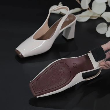 Giày Cao Gót Công Sở Mũi Vuông Bóng Mềm 5-7cm Giày Bánh Bèo SandalROSIE 225k