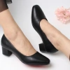 Giày cao gót công sở mũi vuông đen 3cm Đế vuông gót trơn giảm giá 20%
