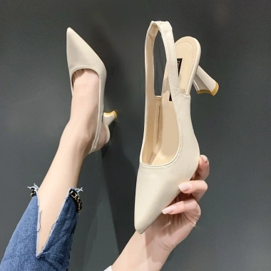 Giày cao gót đế nhọn nữ công sở hở lưng - Phong cách đa năng, giá chỉ 159.000₫ 4 Giày cao gót đế nhọn nữ công sở hở lưng - Phong cách đa năng, giá chỉ 159.000₫ 4