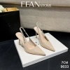 Giày cao gót mũi nhọn slingback da mềm mại 7‑9 cm, đính đá, bigsize màu đen-be, giảm giá 490k 10