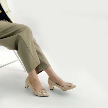 Giày Cao Gót Nữ 5cm Mũi Nhọn Da Mềm Đính Nơ - Đế Vuông Da Thật Cao Cấp NUDDO N304D Giá 468k