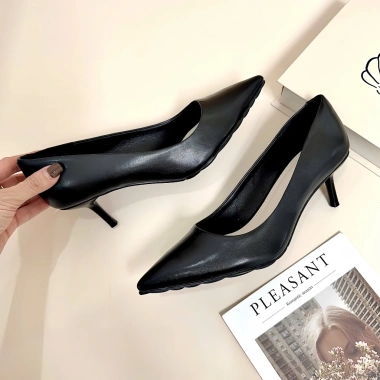 Giày Cao Gót Nữ Bít Mũi 5cm Đế Nhọn Dáng Công Sở DAZZLING SHOES GI63