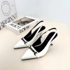 Giày cao gót nữ bít mũi 7cm guốc mũi nhọn phối khóa dáng công sở DAZZLING SHOES SLB123 319k 6