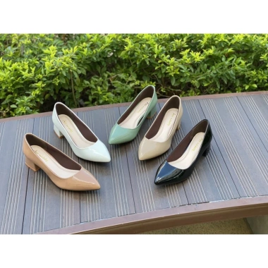Giày cao gót nữ công sở Annmodels A034XB da bóng, 3 phân mũi nhọn, đế vuông 3cm - 310k 2 Giày cao gót nữ công sở Annmodels A034XB da bóng, 3 phân mũi nhọn, đế vuông 3cm - 310k 2